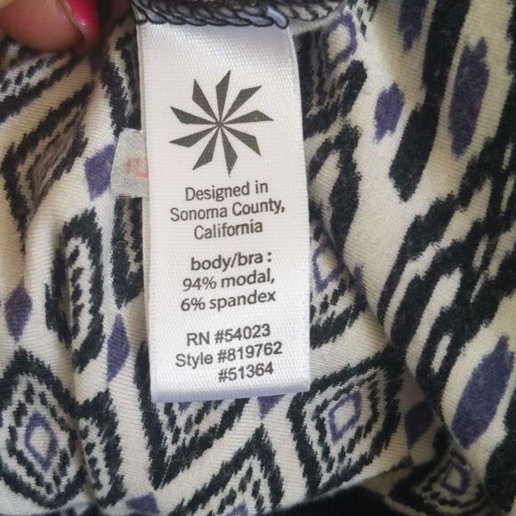 Athleta stretchy tie waist dress, tribal pattern, built in bra, small - Picture 3 of 5